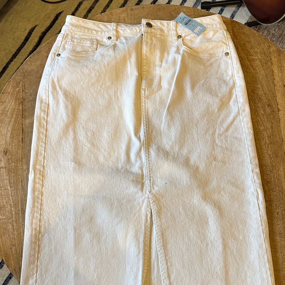 LOFT White Denim Pencil Skirt - Clean Classic